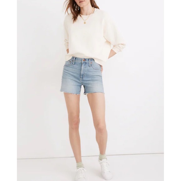 Madewell High-Rise Denim Shorts in Watt Wash: Summerweight Edition Size 26 - Picture 1 of 8